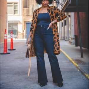 NWOT ✨ dark flare jeans